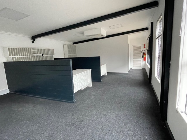 To Let commercial Property for Rent in Maitland Western Cape